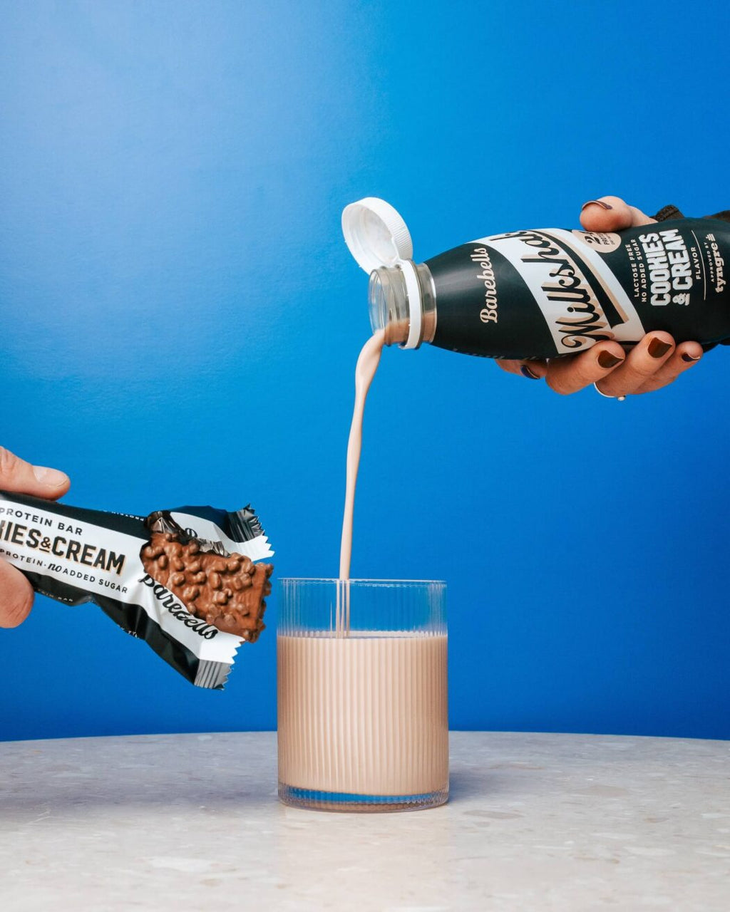 Barebells Lactose-Free Protein Milkshake, Cookies & Cream Flavour 330ml (8 bottles/carton)